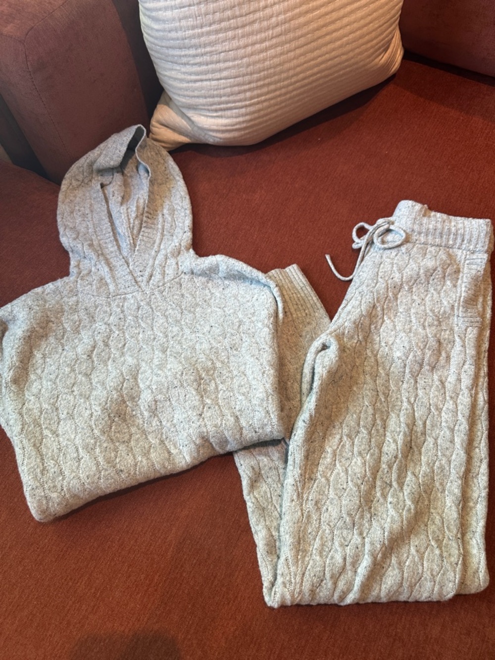 Cozy Cable Knit Hooded Sweater and Jogger Set - Light Gray